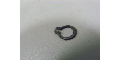 Кольцо стопорное D8